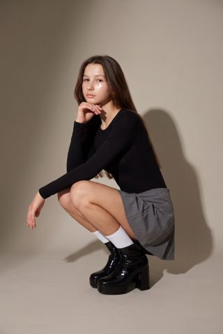Women's portraits — Minimalist portrait