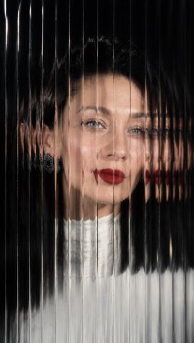 Women's portraits — Portrait through ribbed glass