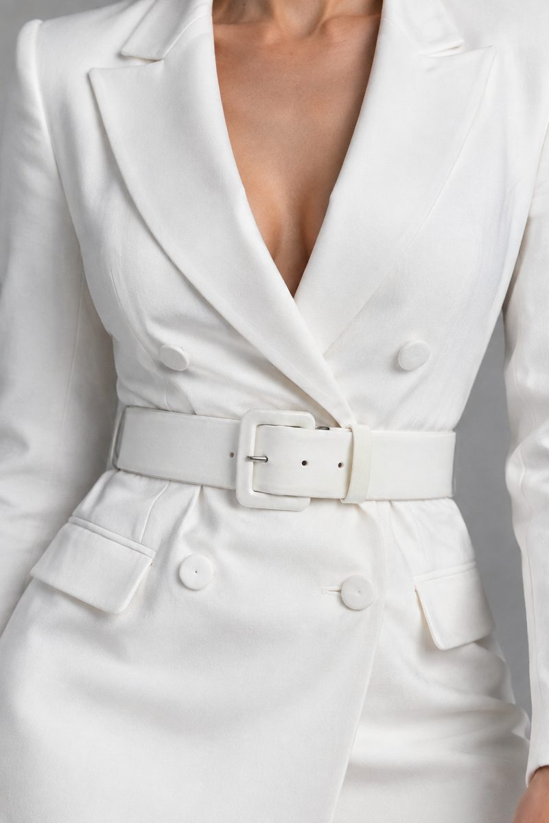White studio — shot 18